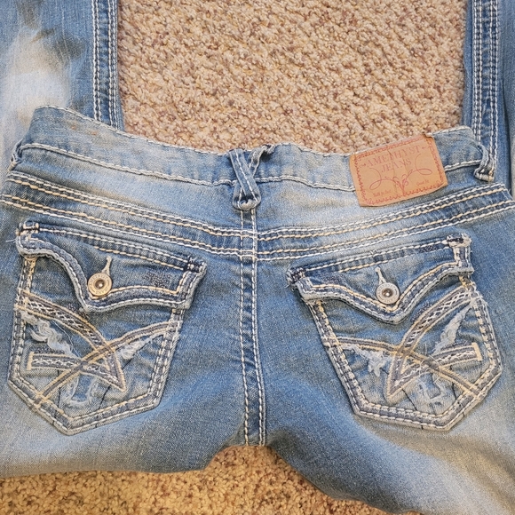 Jeans - Picture 3 of 3